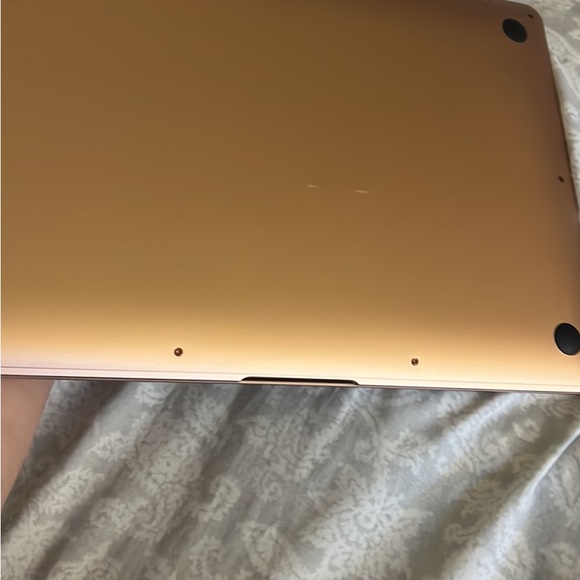 Mackbook Air 2020 M1 chip - Picture 6 of 8